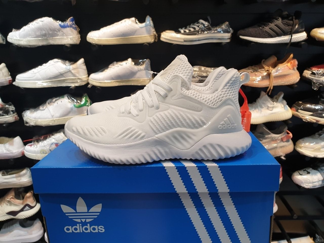 Alphabounce trang ve lai nu Size 36 39 Con 4 ngay.fna&oh=1d2569f110ceb83a9960fa3f134072b1&oe=5F4518A9
