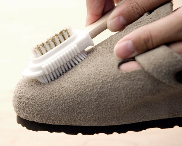 Những Tips Clean Giày Cực Kỳ Thú Vị Và Hữu Ích